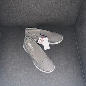 Skechers Goga Max slip on shoes